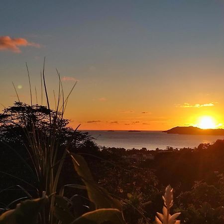 Bungalow Soleil Levant Le Robert Luaran gambar
